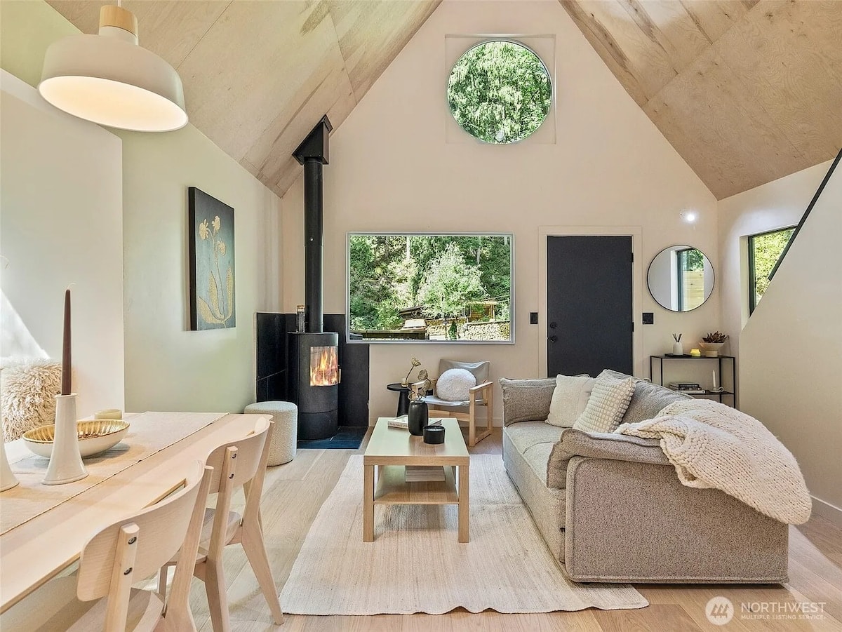 Dwell-Featured Scandi Cabin